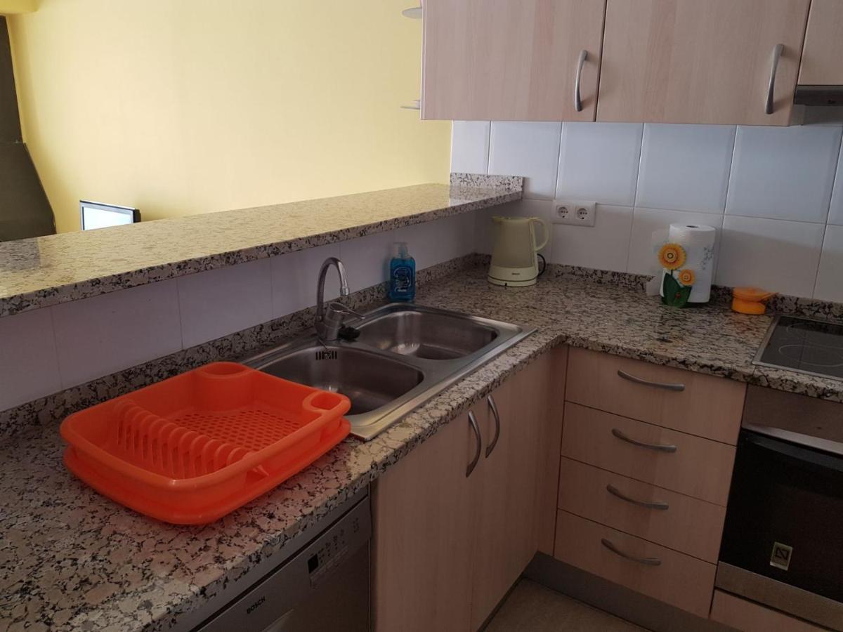 Magnifico Apartamento Junto Al Canal Principal. เอมปูเรียบราบา ภายนอก รูปภาพ